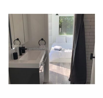 EU 40ft モダンデザイン ショッピングモール用 輸送コンテナハウス アルミ合金窓とサンドイッチパネル