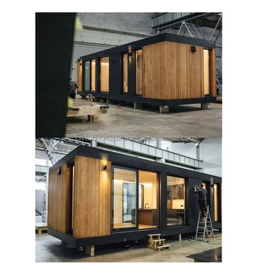 アルミニウム合金 窓 近代的な三角屋根 プリファブハウス フラット屋根 住宅用コンテナ 木製のプリファブリック住宅 屋外製 スチールサンドイッチパネル