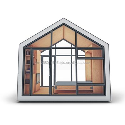 改造された輸送コンテナ プリファブハウス 住宅用鋼コンテナのための三角屋根と安定した木の基盤