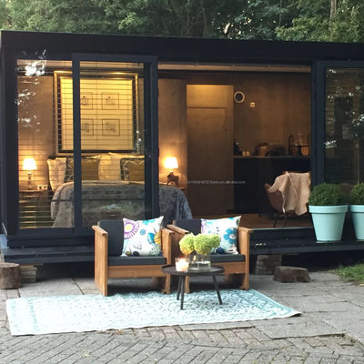 2 ベッドルーム 拡張可能なコンテナハウス プリファブ スチール モジュラルの小型住宅 室外用 パーソナライズされた色と20フィートまたは40フィートのサイズ