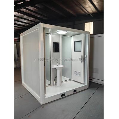 持ち運び可能な屋外トイレのためのフラットパックコンテナ 鉄鋼とサンドイッチパネルで作られた変更された輸送コンテナスタイル