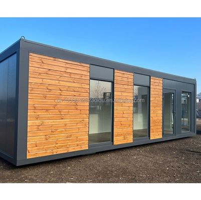 現代的な拡張可能な鉄筋 ポータブル 備品コンテナハウス 寝室付き 屋外用 サンドウィッチパネル
