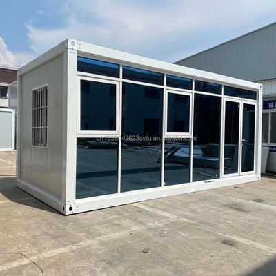 建築現場の移住労働者のためのカスタマイズされた色 20フィート プリファブリックフラットパッケージ 卸貨コンテナ フレームハウス